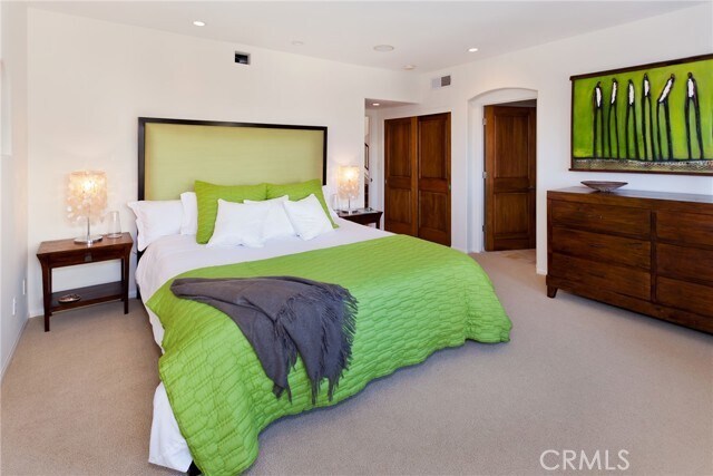 Building Photo - 3601 Manhattan Ave