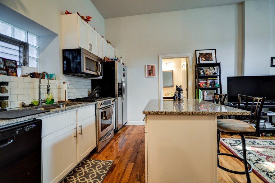 Floorplan - 3734 W. Diversey Ave.