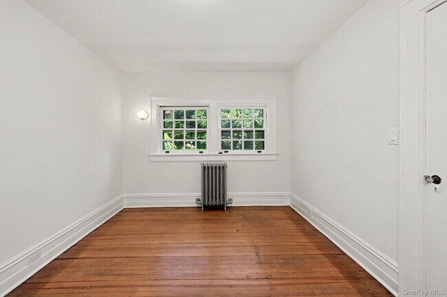 Building Photo - 53 Cortlandt Ave
