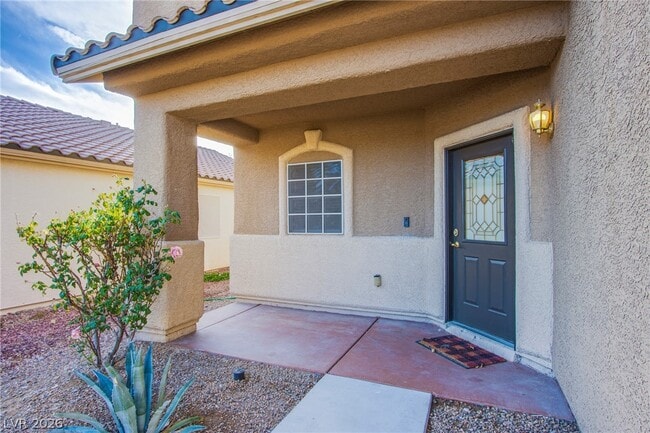 Building Photo - 6429 N Corrie Canyon St