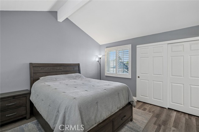 Building Photo - 350 Avocado St