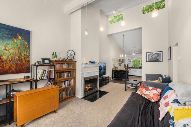 Building Photo - 4202 28th Ave SW