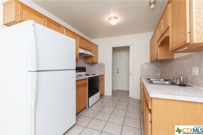 Building Photo - 4501 July Dr