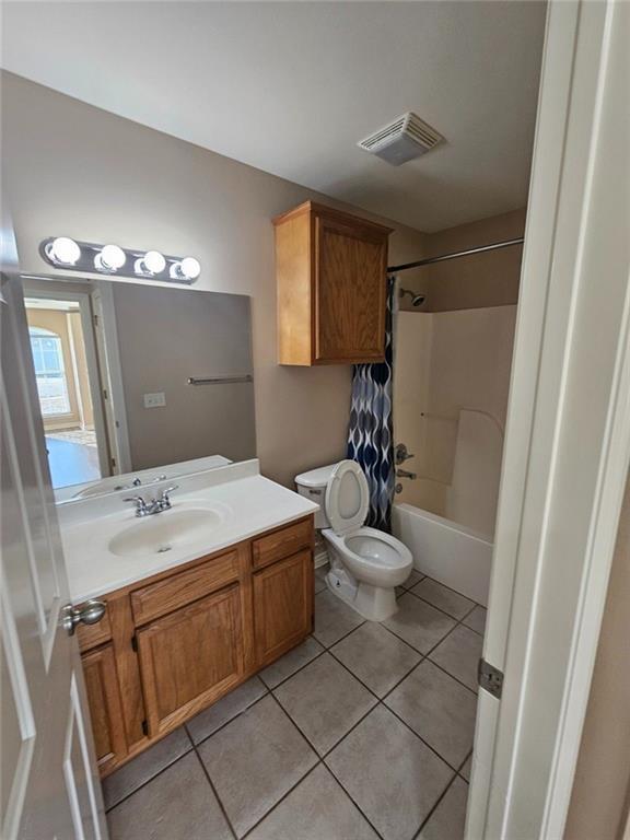 Building Photo - 3604 SW Carriageway Ave