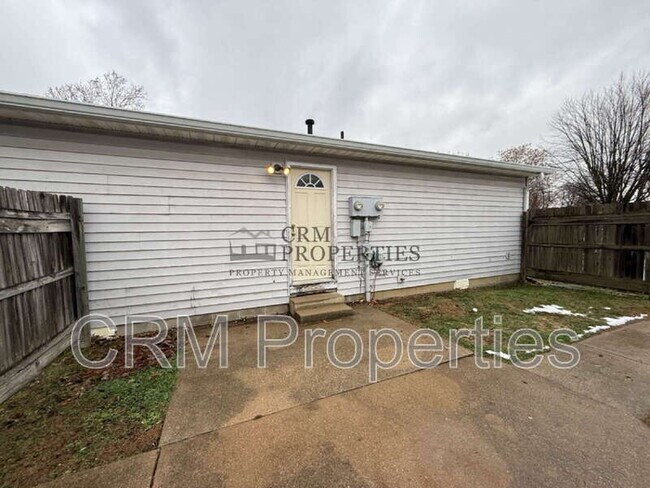 Building Photo - 1908 N Apperson Way