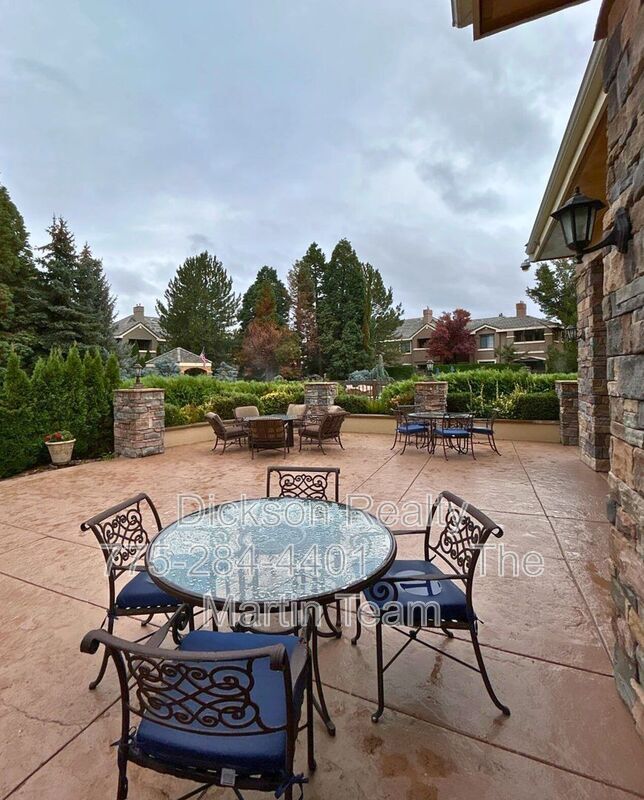 Building Photo - 900 S Meadows Pkwy