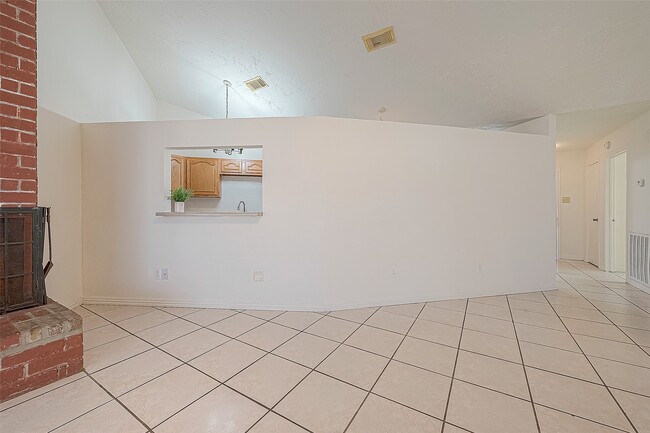 Building Photo - 3806 Embarcadero Dr