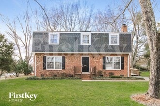 Building Photo - 1923 Greenstone Pl