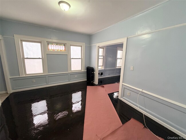 Building Photo - 1625 Brooklyn Ave