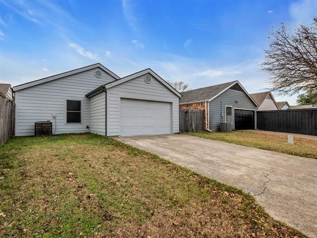 Building Photo - 2806 Harvest Lake Dr