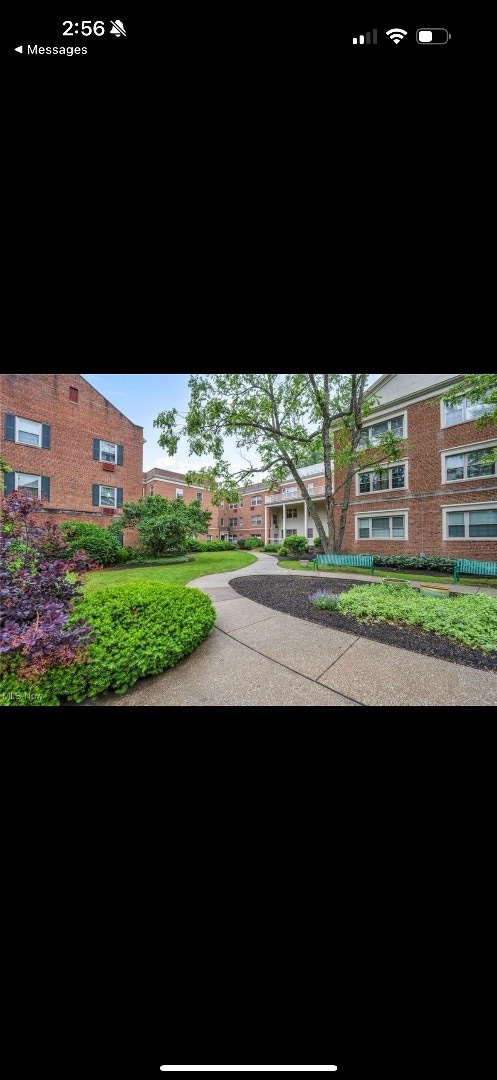 Building Photo - 15825 Van Aken Blvd