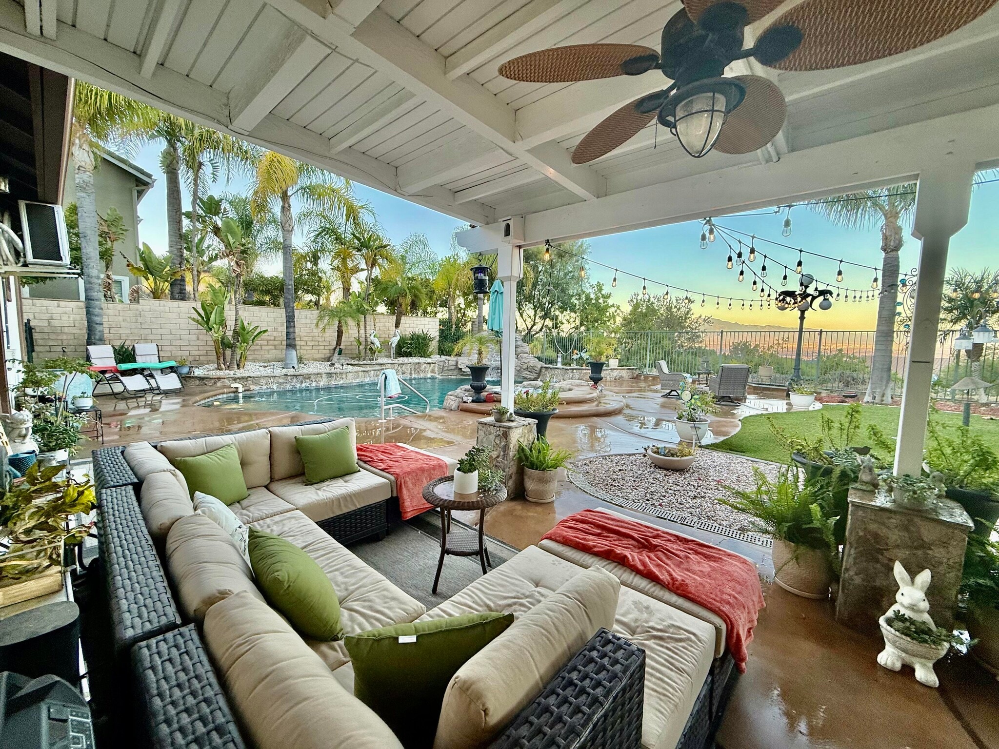 Building Photo - 1485 Clearview Cir