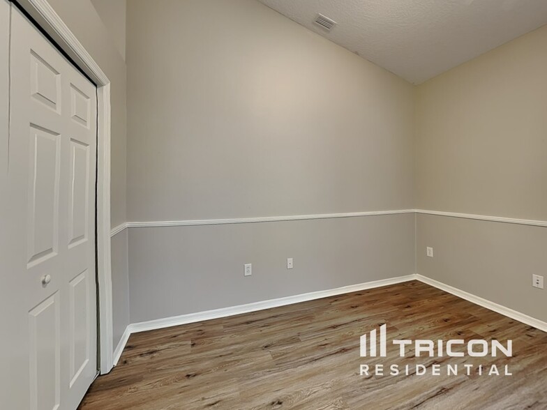 Building Photo - 310 Salvia Ct