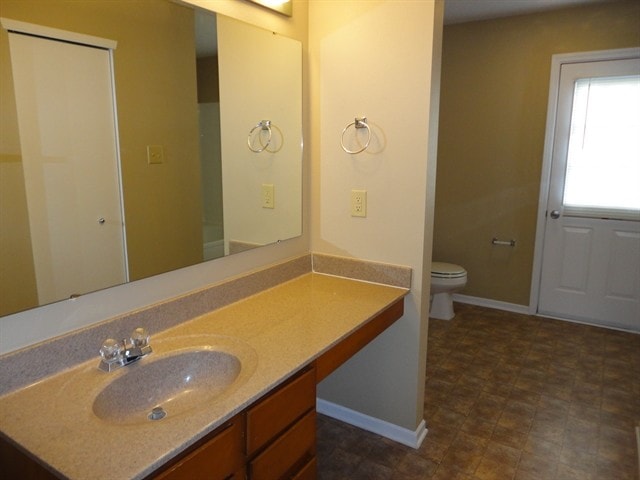 Building Photo - 1332 Clove Ct