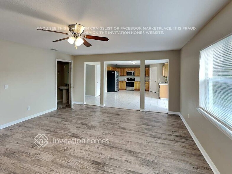Building Photo - 552 Cody Caleb Dr