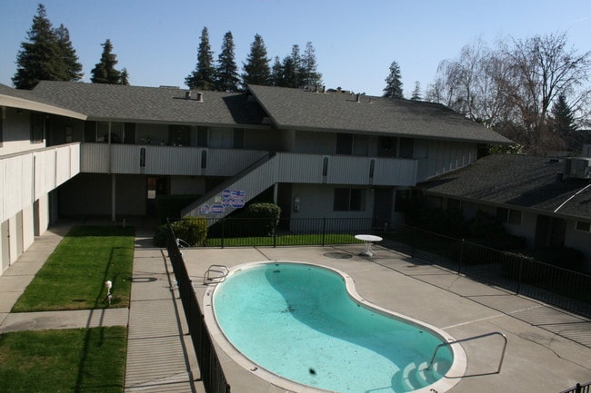 Building Photo - La Espana Apartments