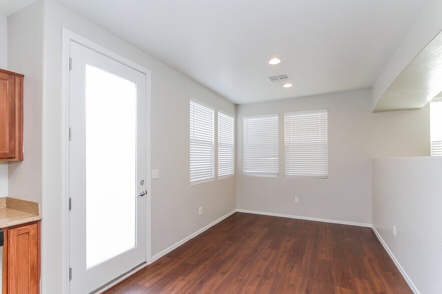 Building Photo - 5344 Brazelton St
