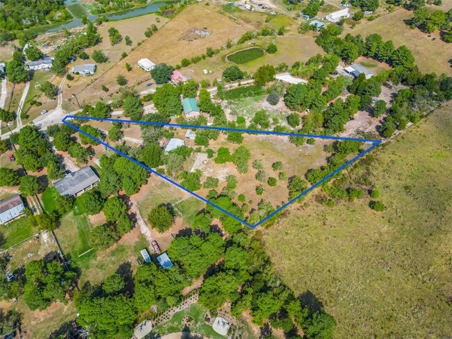 Building Photo - 20314 Great Lake St