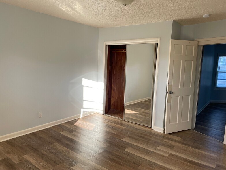 bedroom 1 - 134 Monroe St