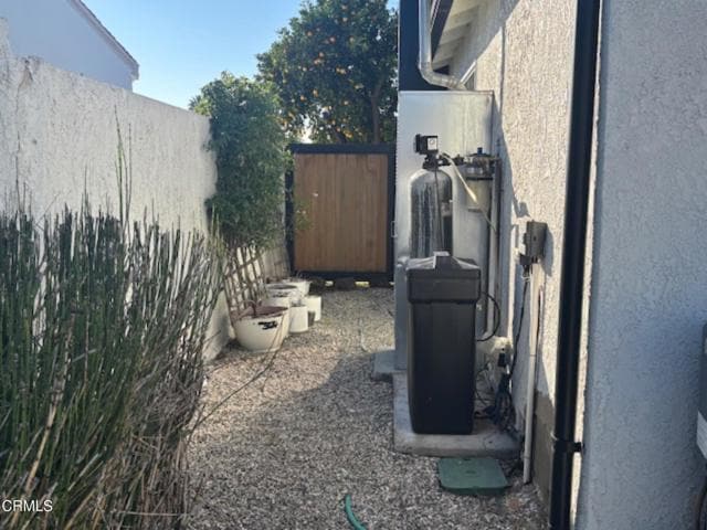 Building Photo - 763 W Dike St