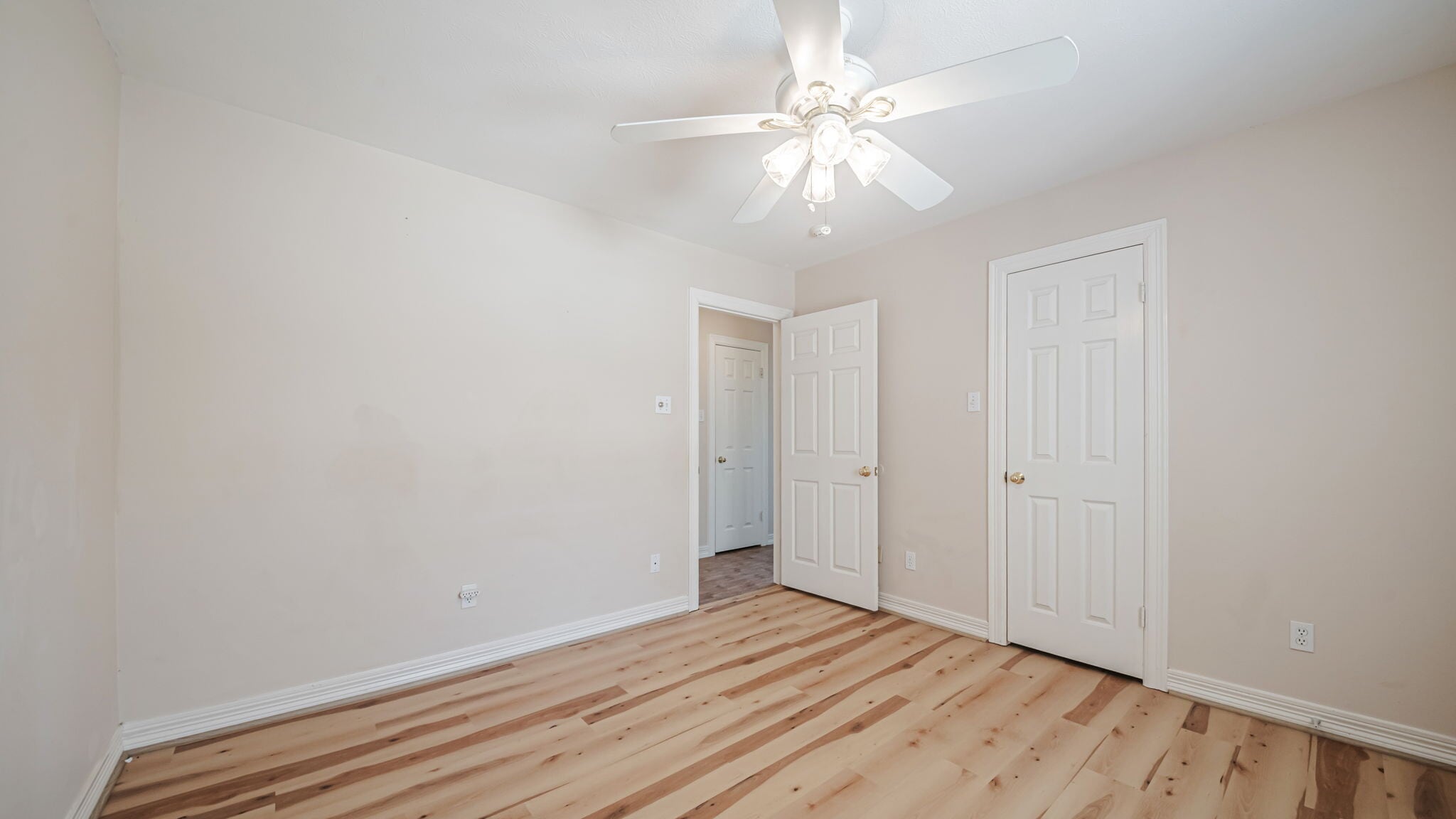 Building Photo - 3211 Prosperity Dr