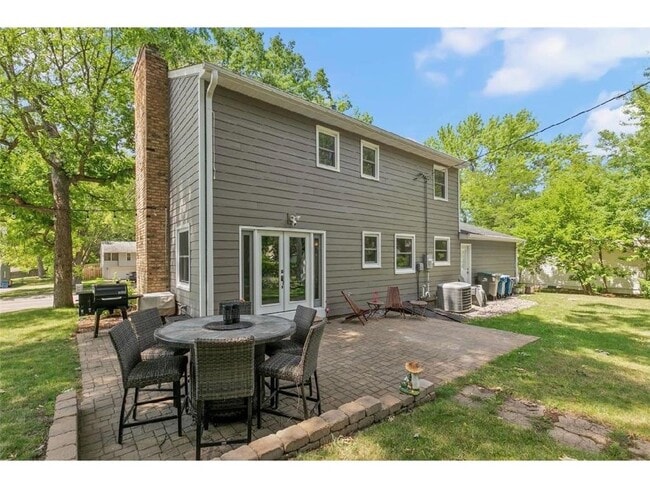 Building Photo - 1620 Winnetka Ave N