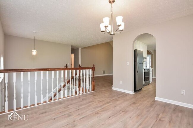 Building Photo - 1630 Rose Pointe Dr
