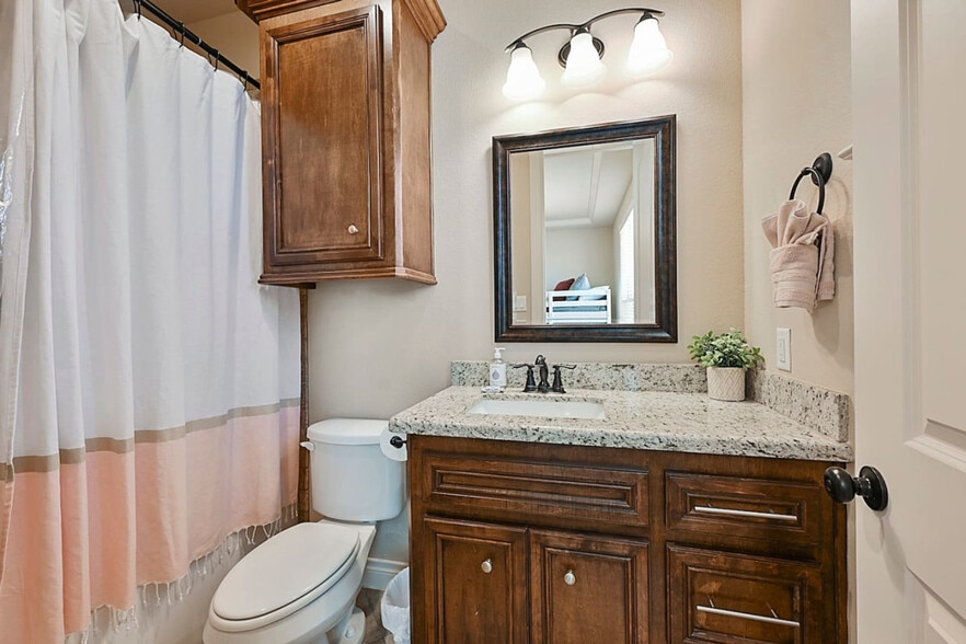 Building Photo - 508 Jefferson St