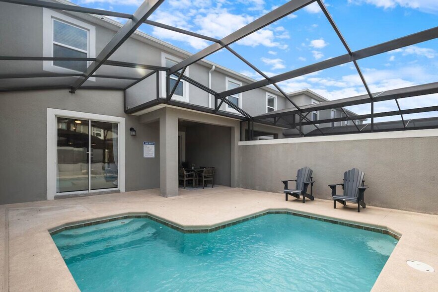 Building Photo - 4369 Quote St