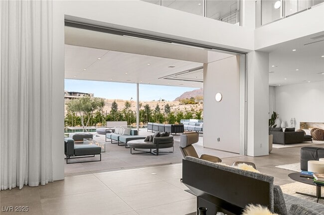 Building Photo - 14 Magic Stone Ln