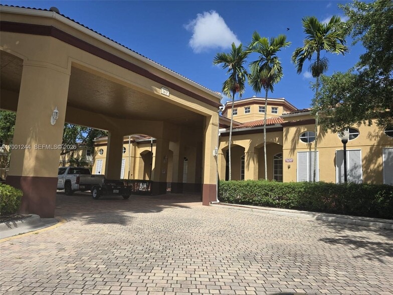 Building Photo - 3194 SW 128th Ter