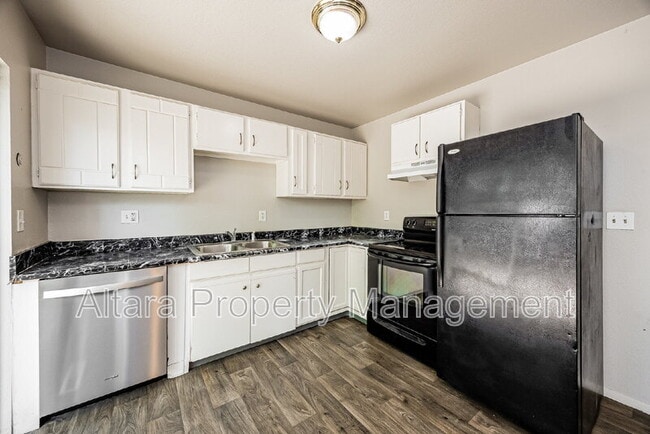 Building Photo - 3459 Springnite Dr