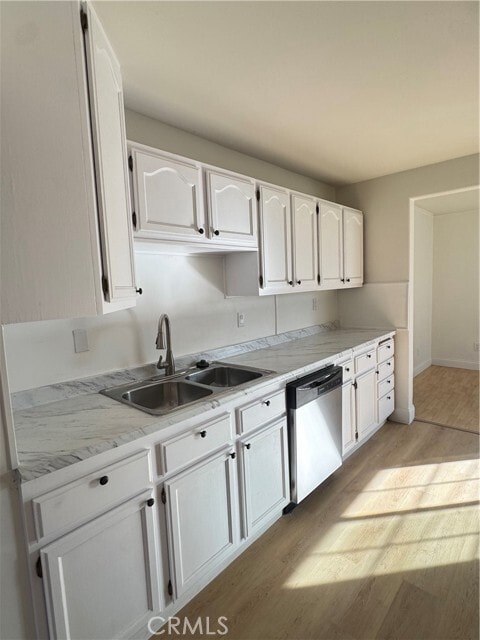 Building Photo - 5002 W 142nd St