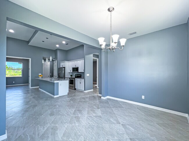 Building Photo - 5229 7th St W