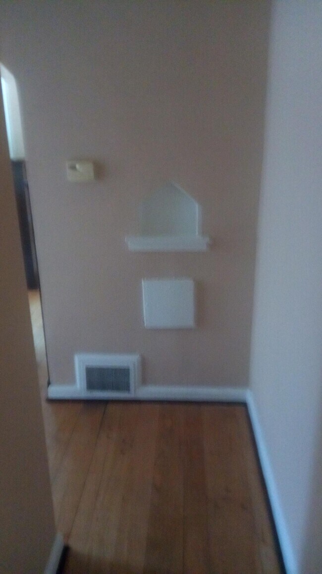 Building Photo - 1500 Yarmouth Ave