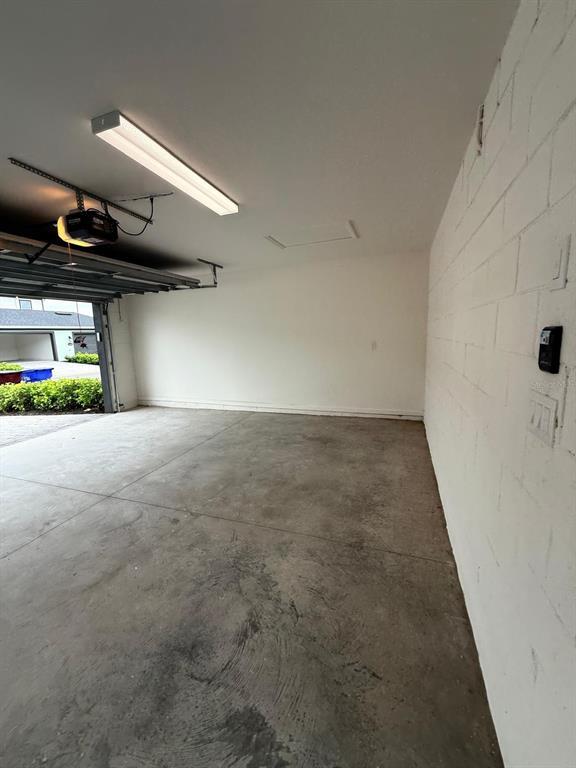 Building Photo - 1395 Mount Royal Dr