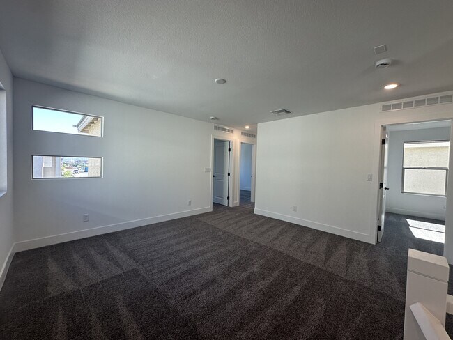 Building Photo - 10273 Digby Fine St