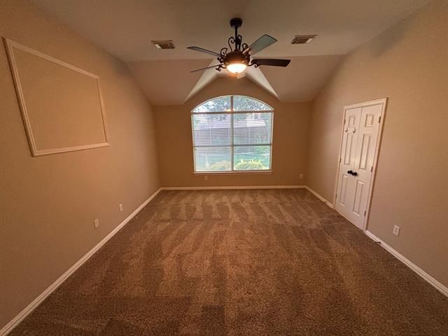 Building Photo - 2900 Stanford Dr