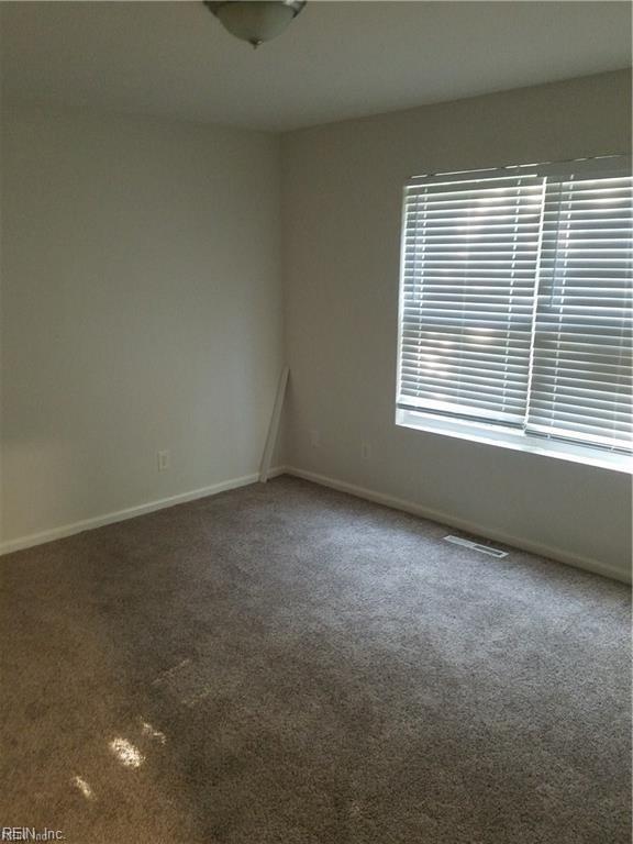 Bedroom - 2107 Pretty Lake Ave