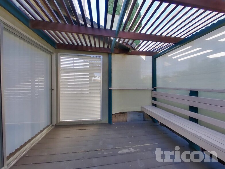 Building Photo - 1104 Waxwing Ln