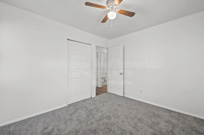 Building Photo - 4488 Richard Rd