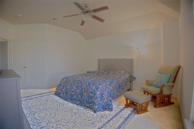 Building Photo - 6034 Starbrook Creek Dr