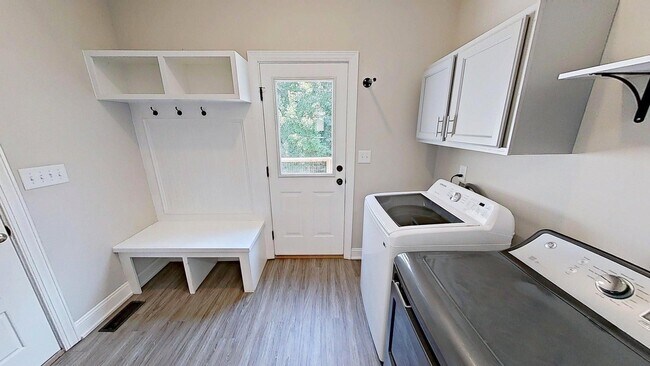 Building Photo - 119 Ashley Wds Ct