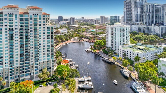 Building Photo - 610 W Las Olas Blvd