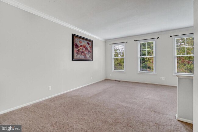 Building Photo - 43162 Ivywood Terrace