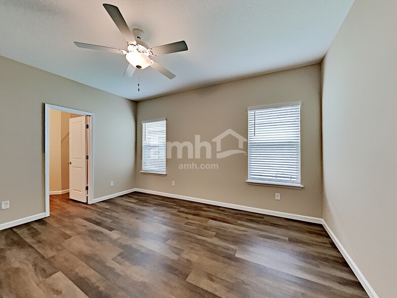 Building Photo - 368 Stone Arbor Ln