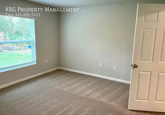 Building Photo - 3020 N Lakewood Rd