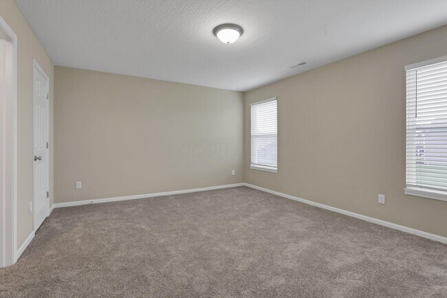 Building Photo - 7449 Sugarbark Dr