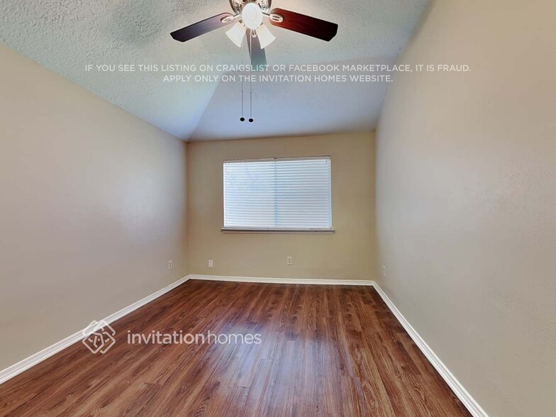 Building Photo - 11163 Wheatridge Dr