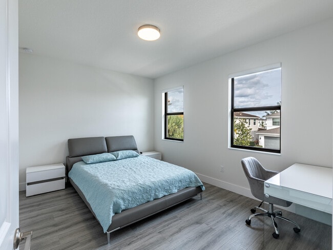 Building Photo - 7191 Montereal Path